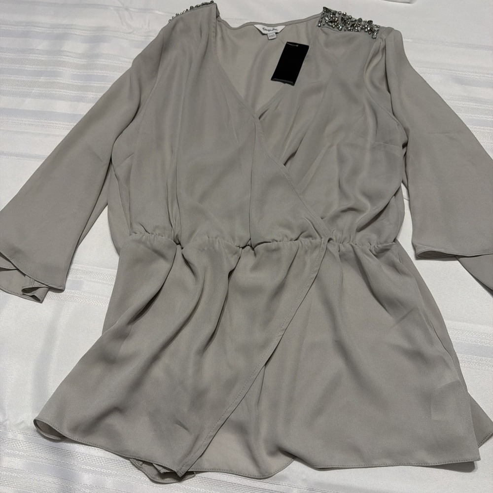 Simply Be Grey Embellished Shoulder Wrap Blouse Top Size US 14 AV824 New